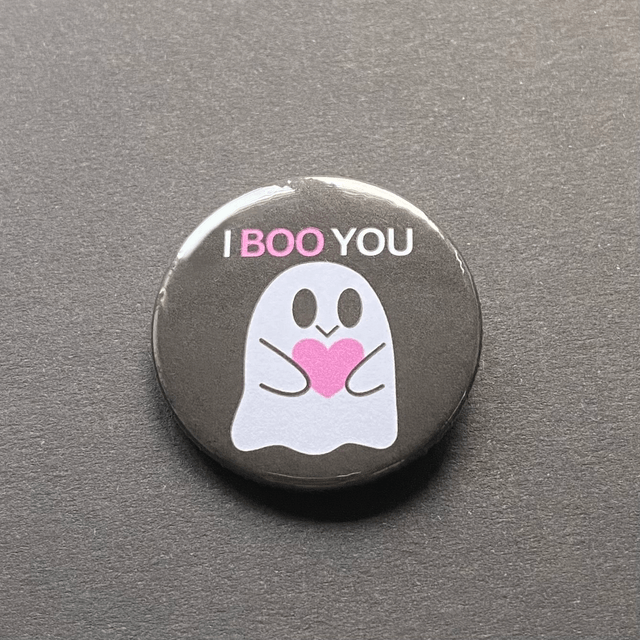 M: I BOO you (button small)