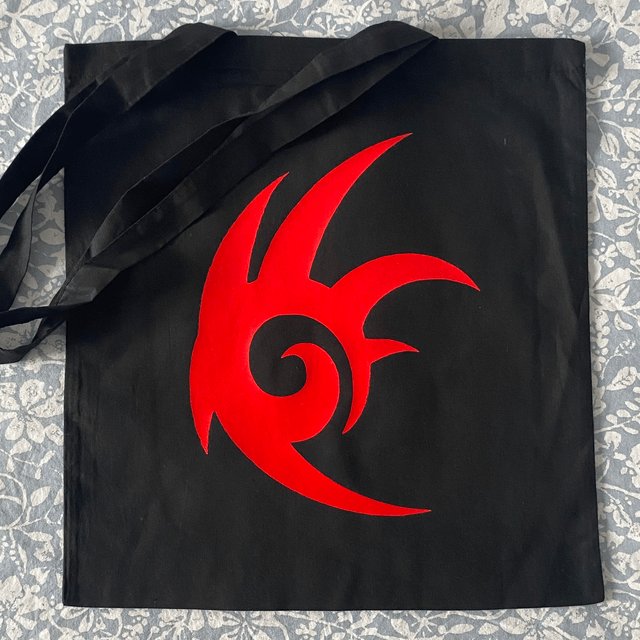 STH: shadow (totebag)