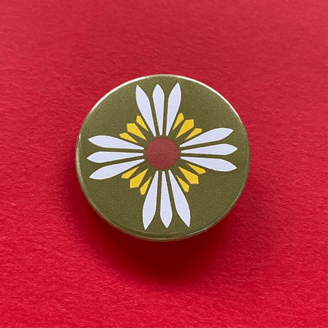 AA: prosecute attorney badge (button large)
